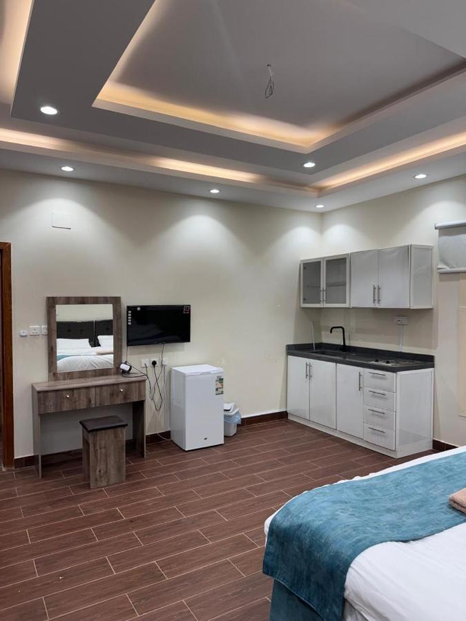 One-Bedroom Standard Apartment