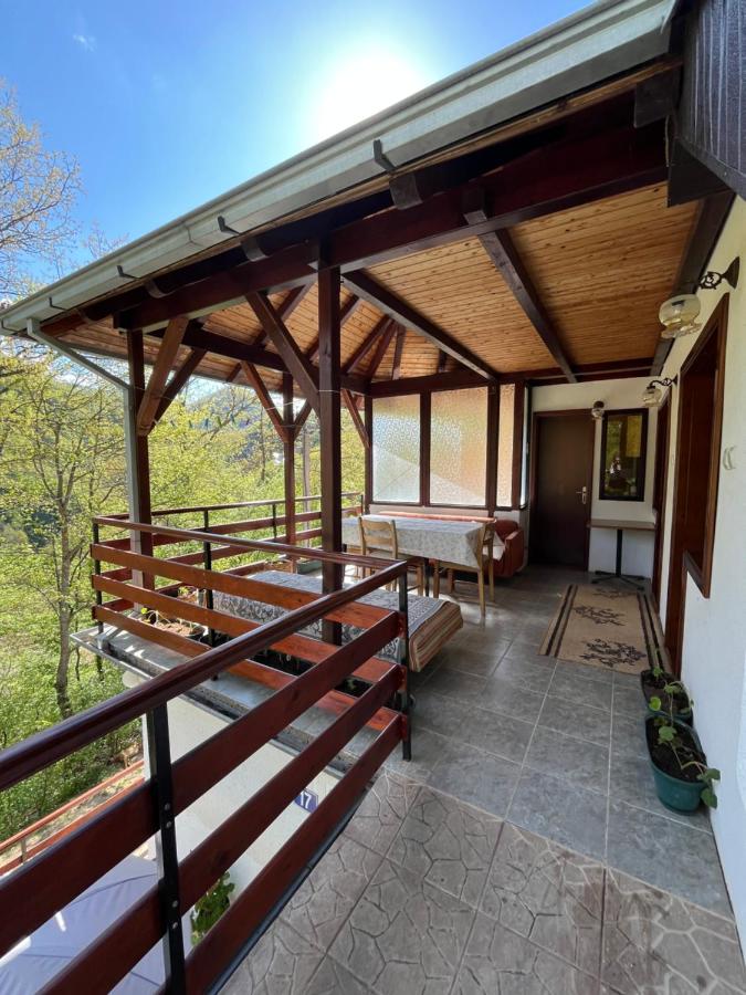 Vikendica Nada - B&B