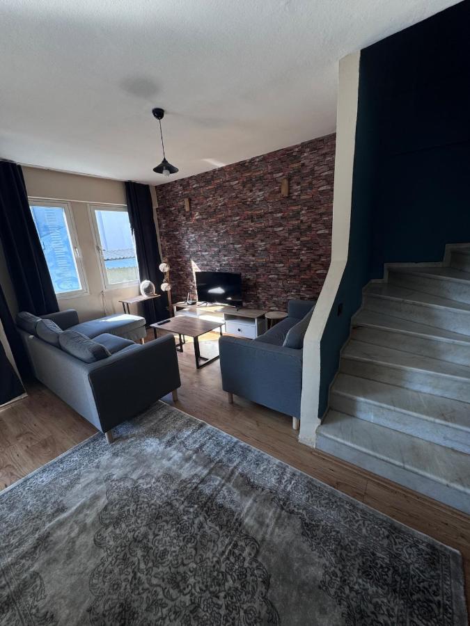 Holiday Home in Stylish and Peaceful Center - Chambres d’hôtes Kuşadası