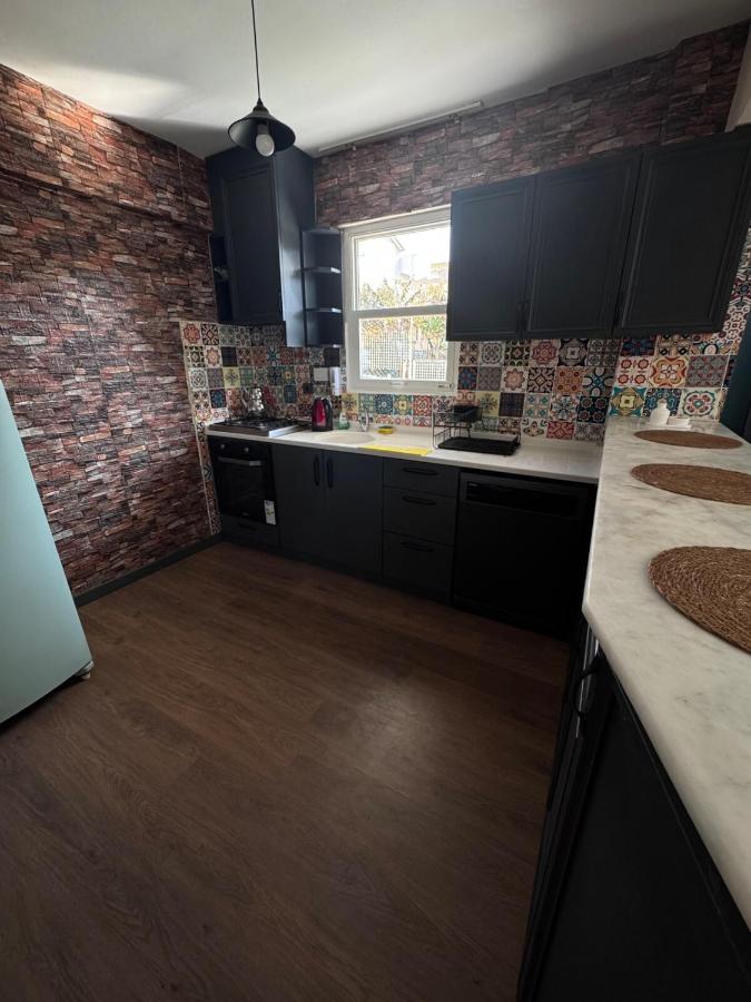 Holiday Home in Stylish and Peaceful Center - B&B Kuşadası