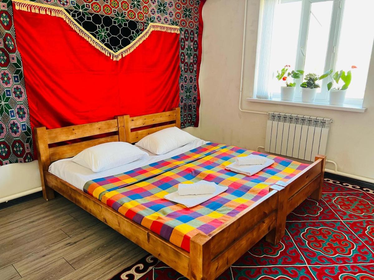 DADOW Guesthouse - Ferienwohnung Naryn