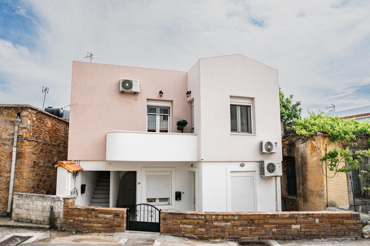 Mrs, Aphrodite's Studio - Ferienwohnung