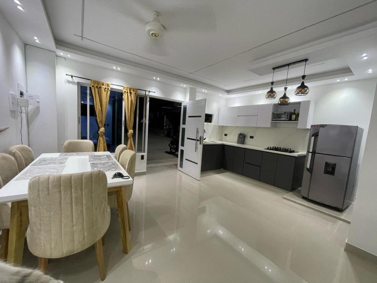 Class Suite Apartamento Doradal - B&B