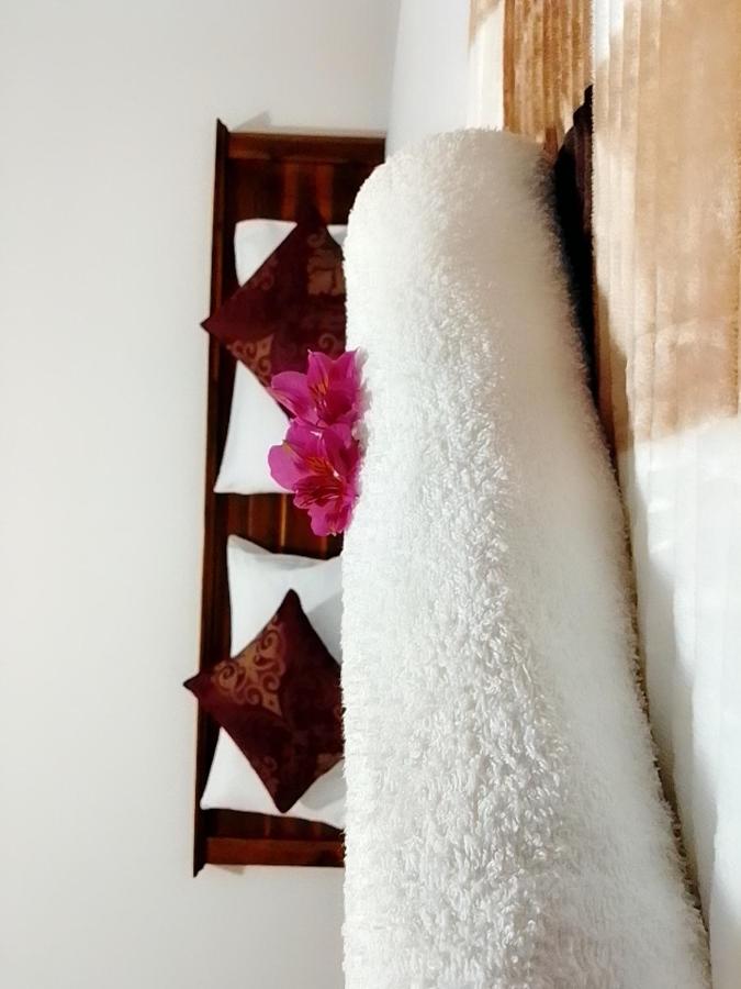 Meemure Homestay - B&B