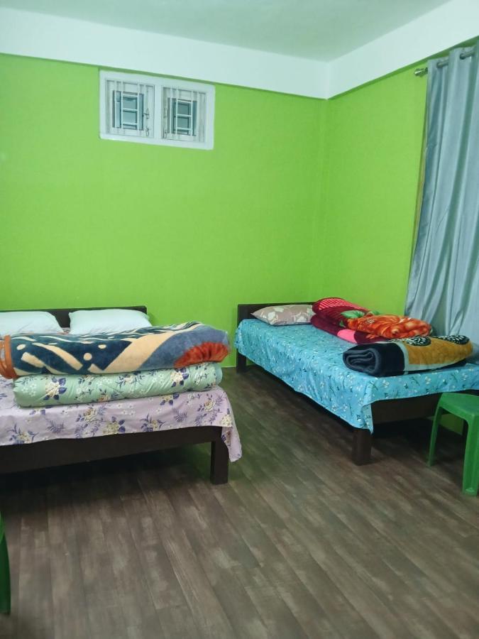 Double D D Homestay - B&B Dirāng