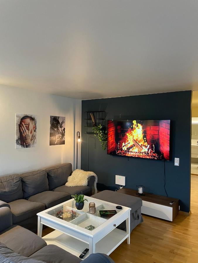 Exclusive apartment with great views close to city center - B&B Svolvær
