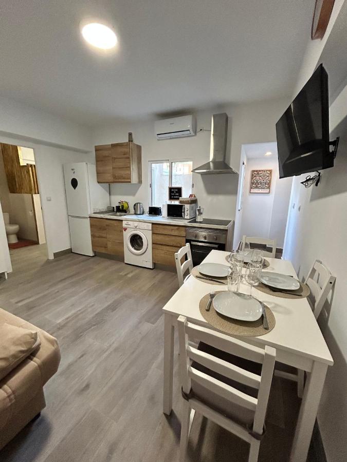 A pasos del mar, 4 habitaciones, AC y reformado - Ferienwohnung Almería