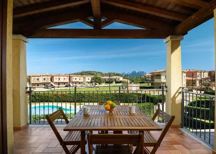 Casa Dolce Casa - con piscina a un passo dal mare - B&B Murta Maria