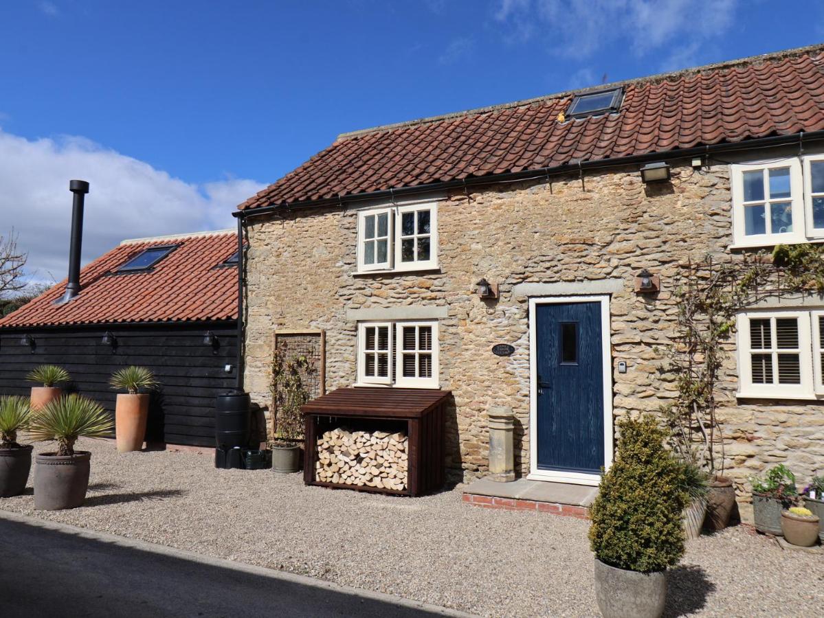 A Stones Throw - B&B
