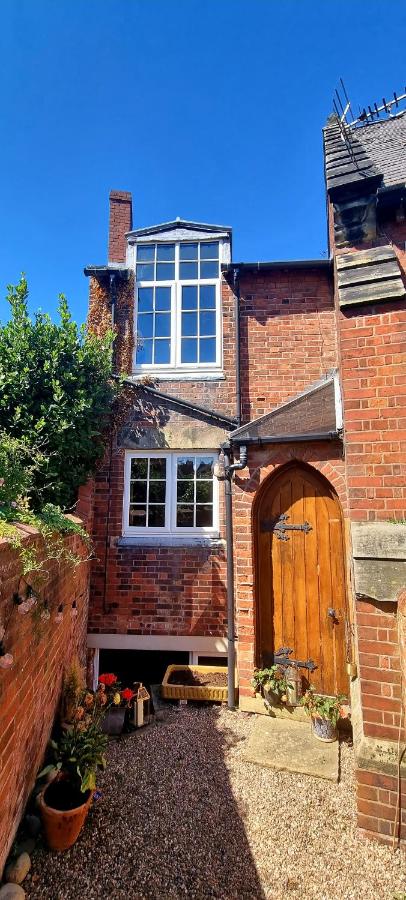 Cosy Cottage in Melbourne - B&B