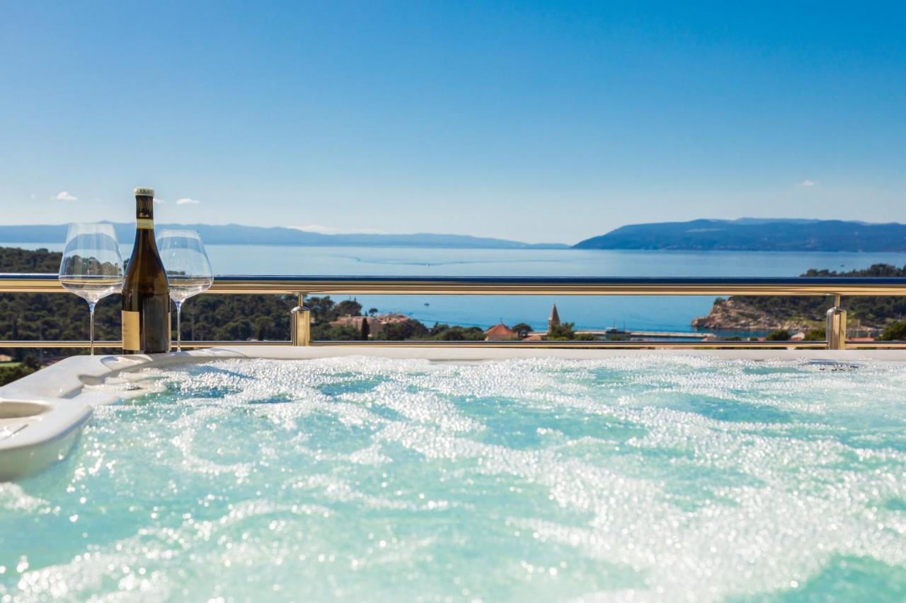 Luxury penthouse with jacuzzi, panoramic view - B&B Macarsca