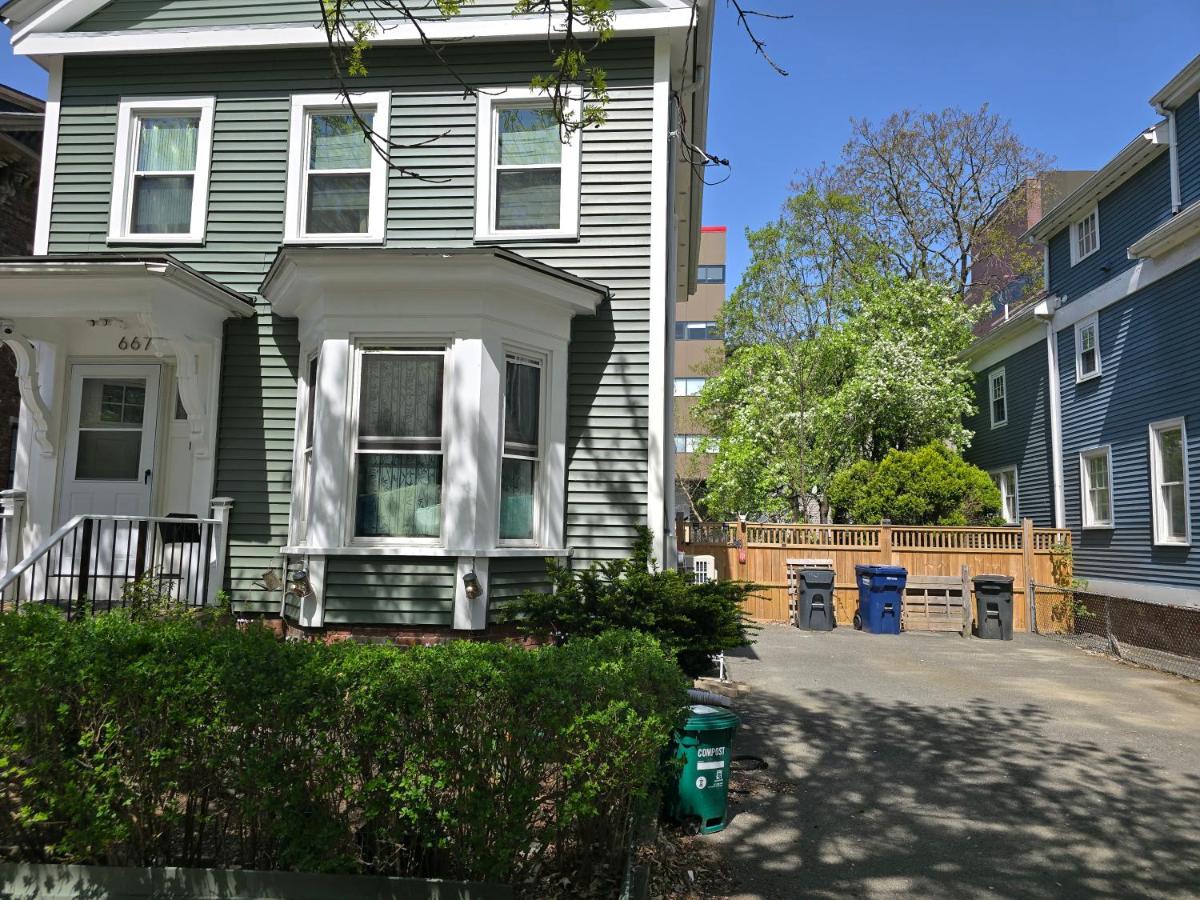 Harvard Sq whole Unit 5min to campus w parking - B&B Cambridge