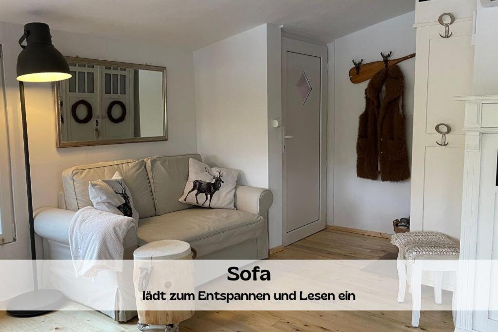 Chalet am Flussufer in der Natur mit Kaminofen - B&B Guxhagen