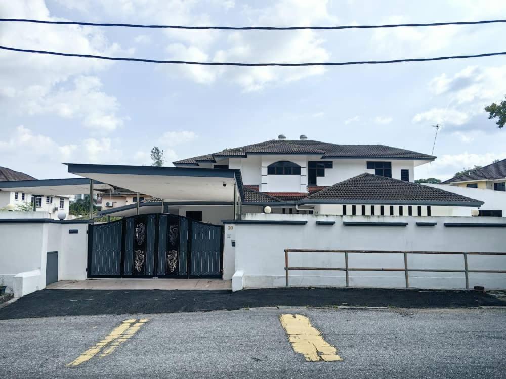 BungalowD Pool Villa 7R6B with Netflix Enjoyable Movies & Dramas - B&B
