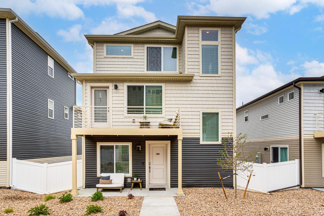 13 Mi to Dtwn Denver Spacious Home with Balcony! - B&B Denver