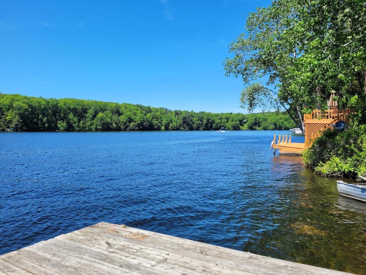 Castaway Cottage on Croton Pond 4 - Bed and Breakfast