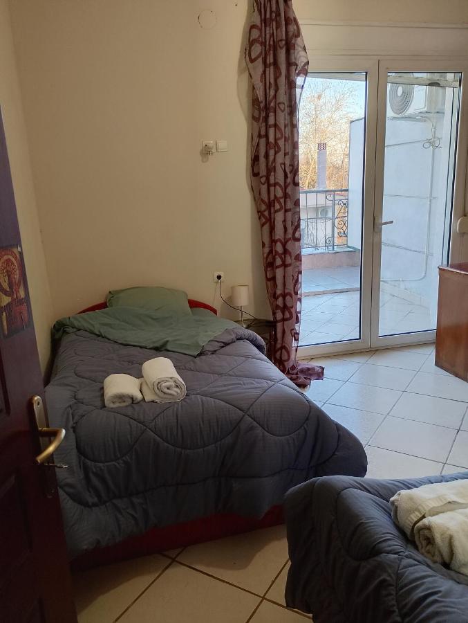 Three-Bedroom Deluxe Apartment