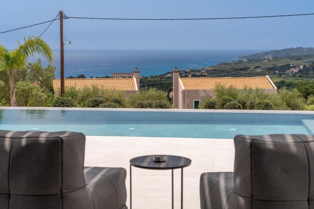 Agrilia Luxury Villa Trapezaki - B&B Trapezaki