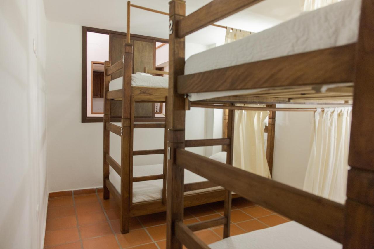 Etagenbett im gemischten Schlafsaal