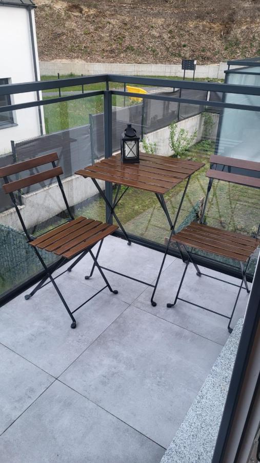 Apartamento de 2 dormitorios con balcón