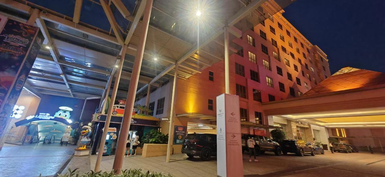 Sunway Resort Suite Linked to Pyramid and Lagoon - Chambres d’hôtes Petaling Jaya