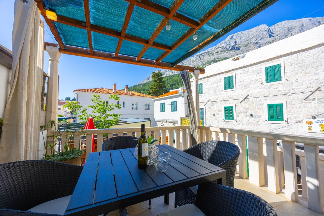 Apartman Fontana - Ferienwohnung Baška Voda