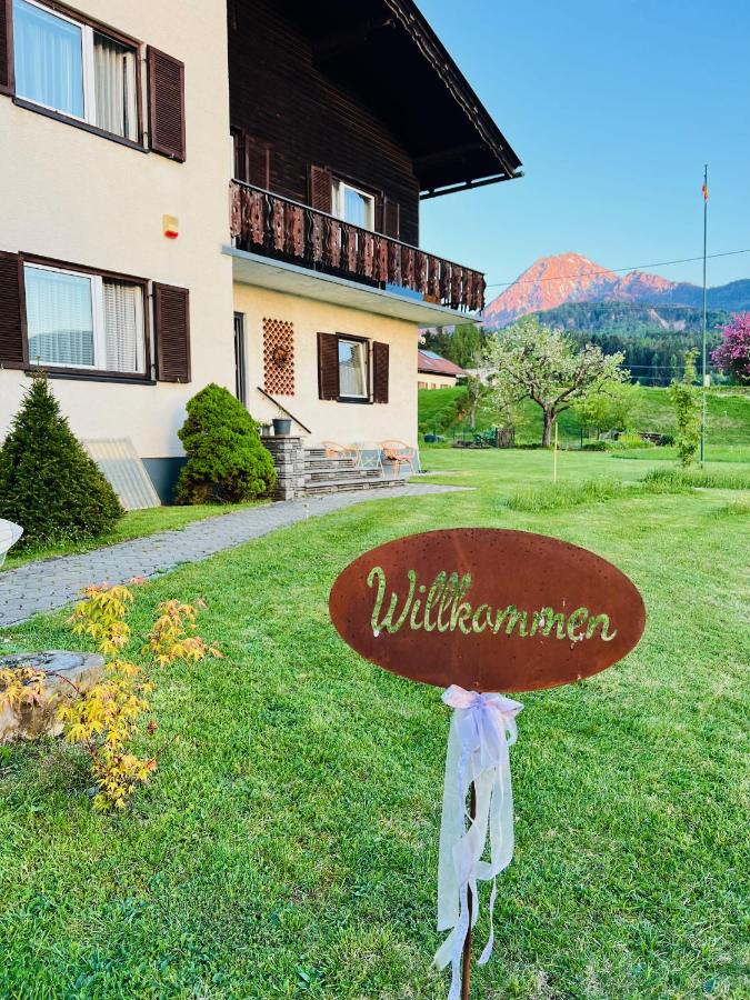 Ferienhaus Faaker See 23 - B&B Faak am See