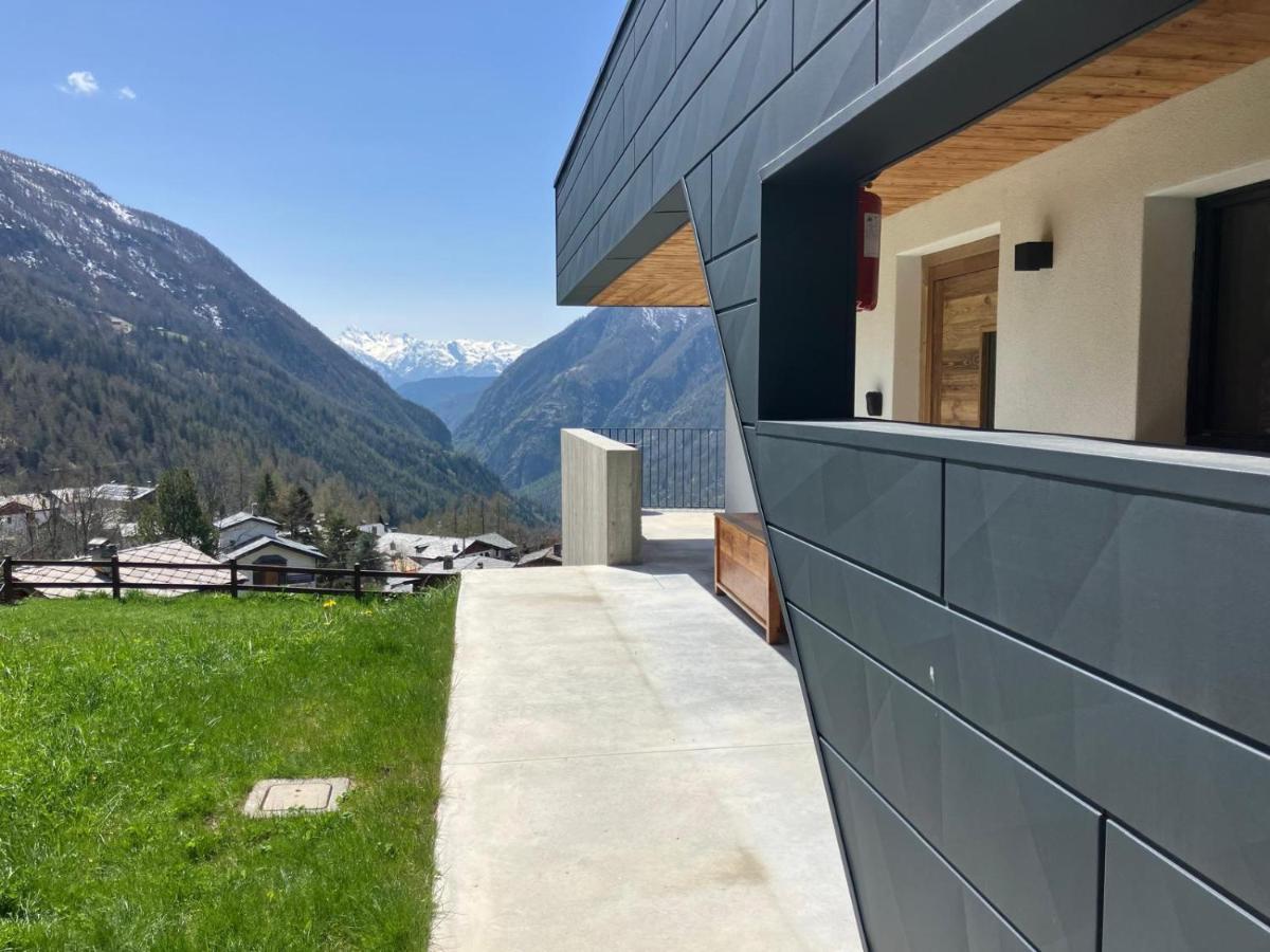 Casa Lo Tzé Relais - Indipendent house with amazing view - Bed and Breakfast Valtournenche