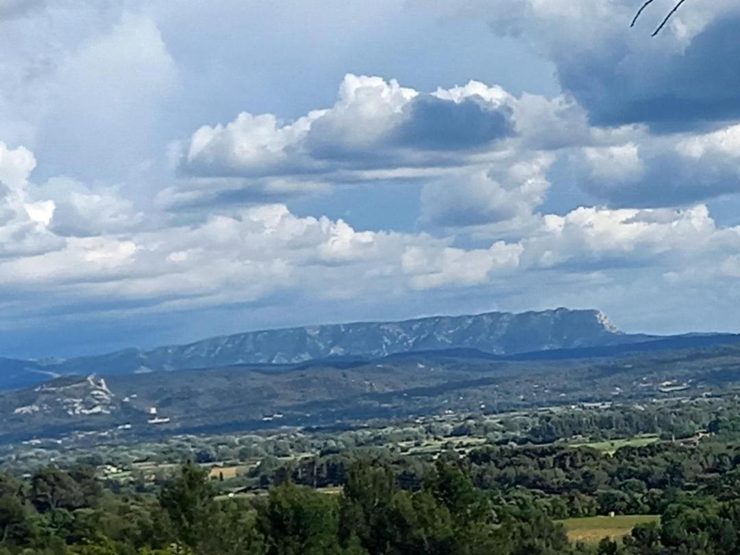 Les Cigales - B&B Villelaure