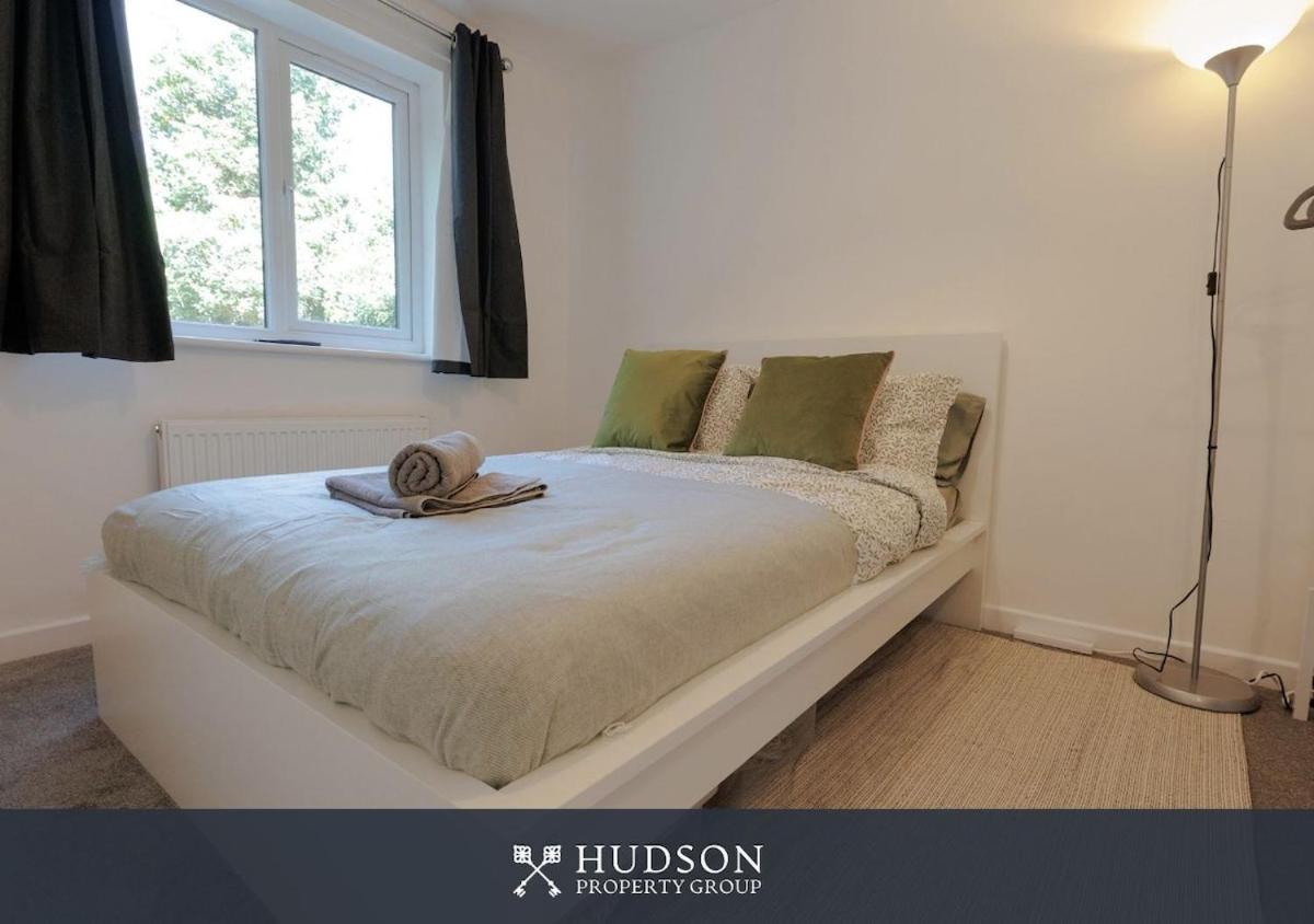 1-Bedroom Apartment with Parking - B&B Wellington