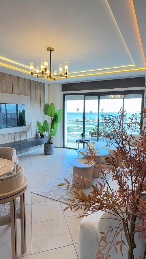 Al amirat front sea only family - Ferienwohnung Martil