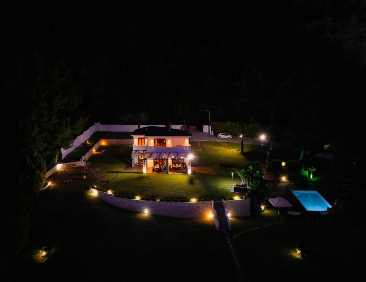 Villa Ozia Private Villa Halkidiki - Bed and Breakfast Kalandra