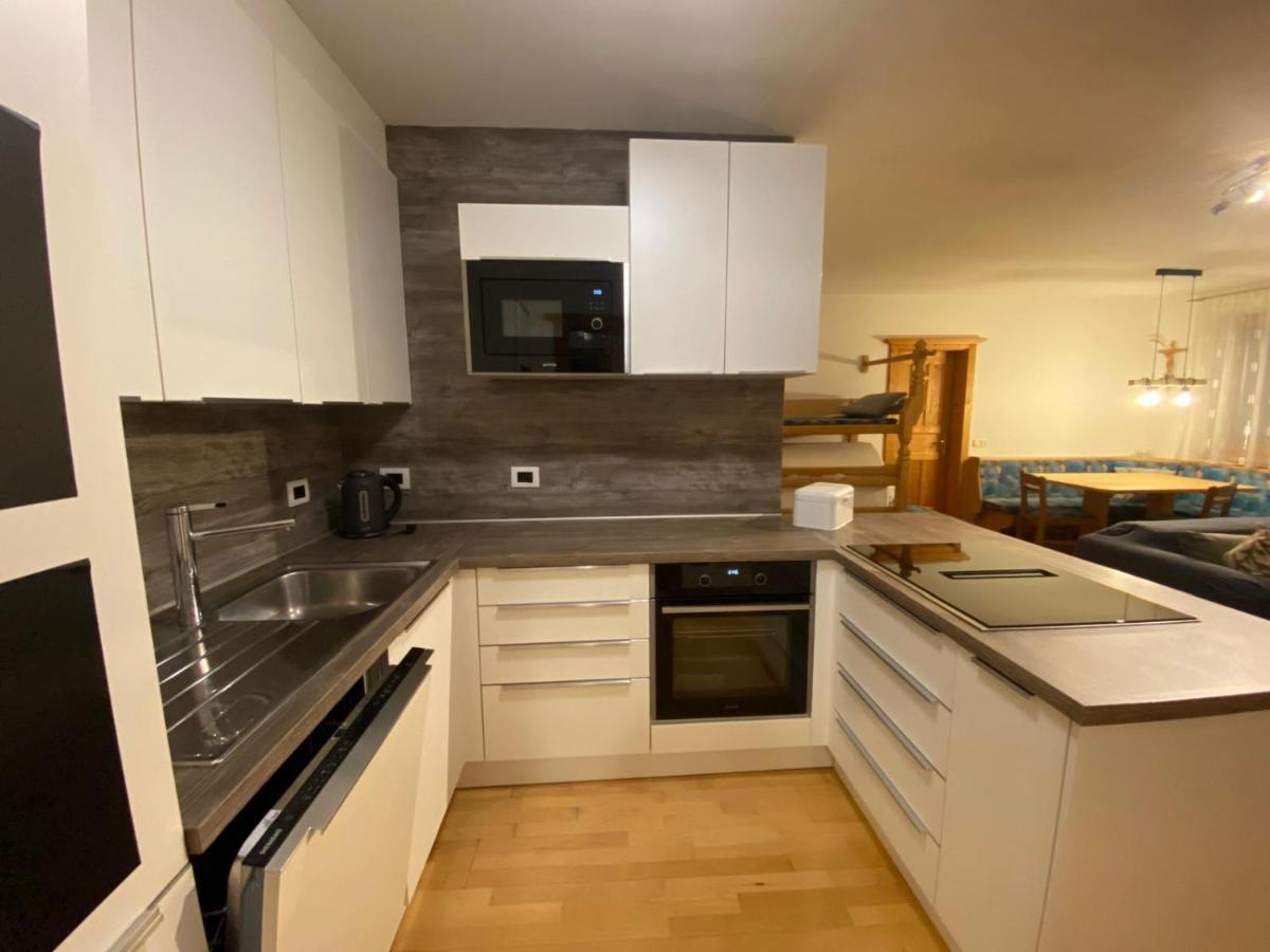 Ladin Apartment - Chambres d’hôtes Antermoia