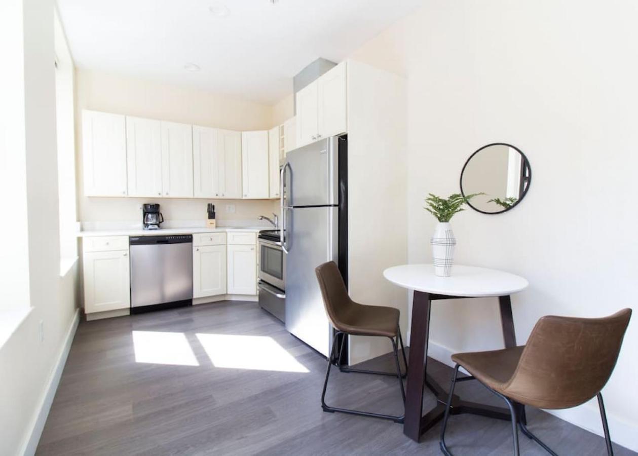 Boston Fidi Studio Laundry in Building Fast Wifi - Bed and Breakfast Boston