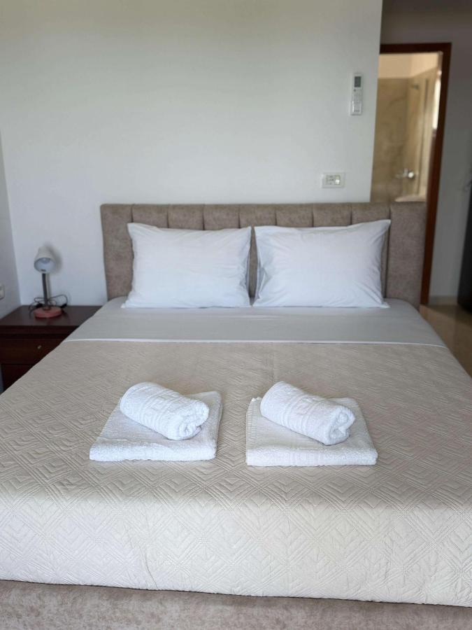 Apartamento con vistas y balcón