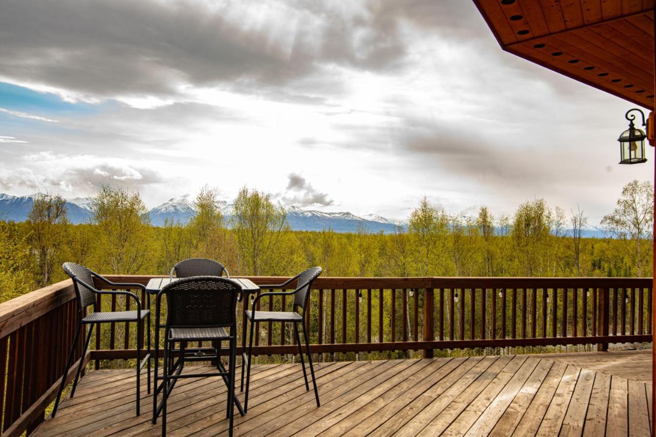 Majestic View Roundhouse - Relax Room - B&B