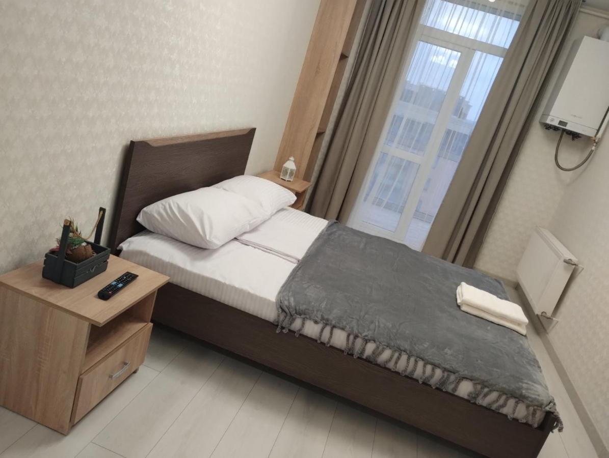 Яровиця 11 поверх з балконом - B&B