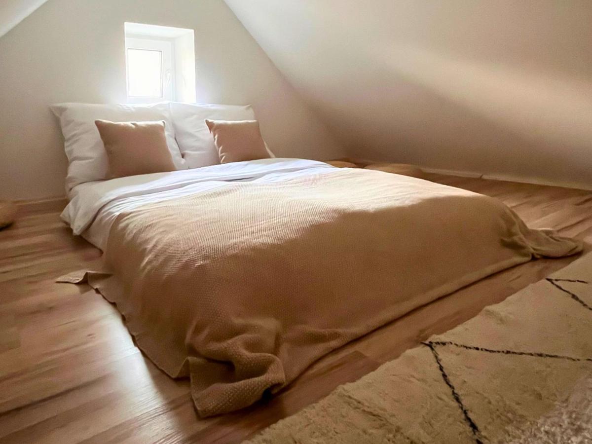 Chambre Familiale avec Salle de Bains Privative