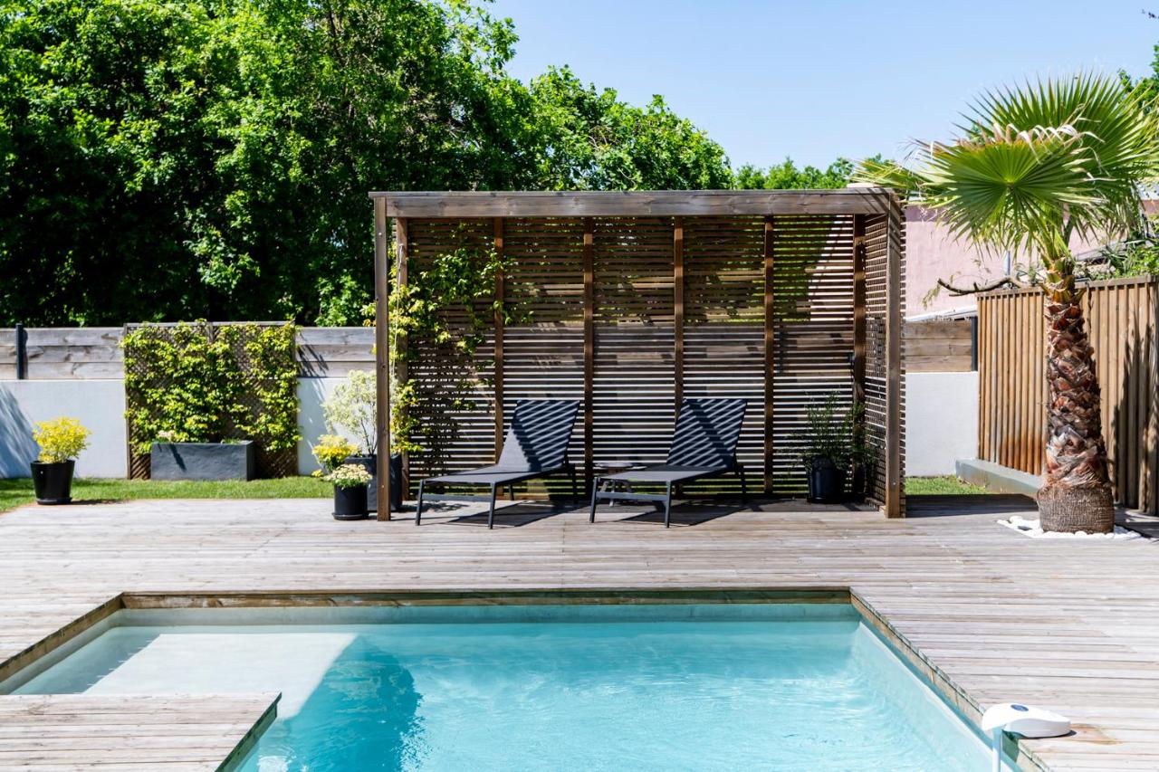 Superbe villa avec piscine - Chambres d’hôtes