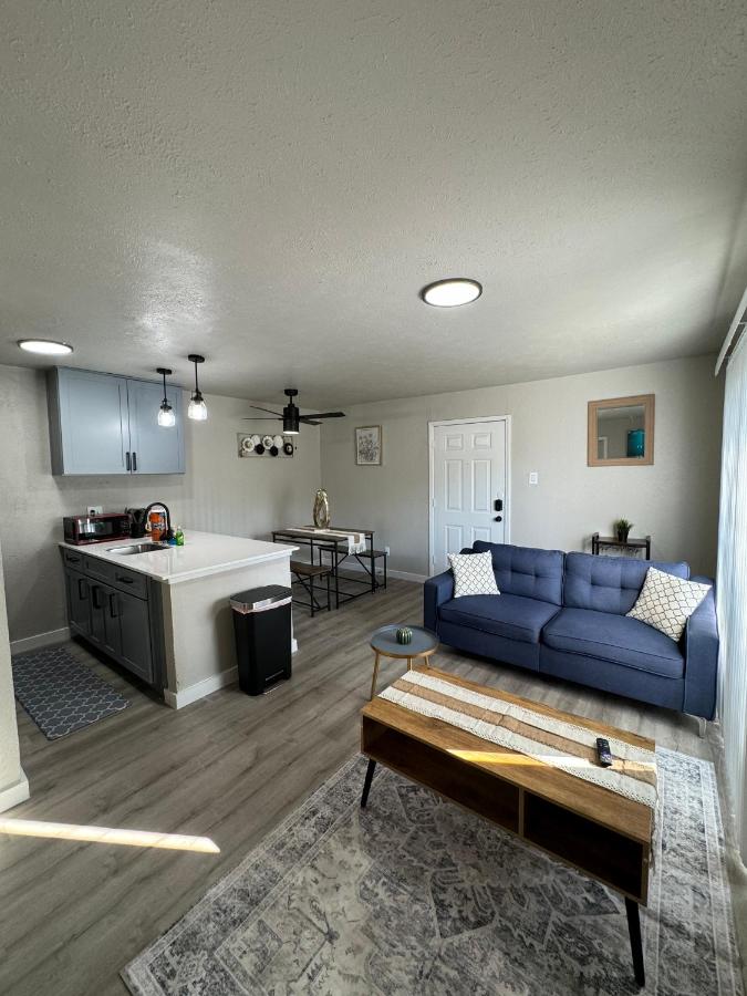 DOWNTOWN DALLAS LUX ABODE 1BD - Ferienwohnung