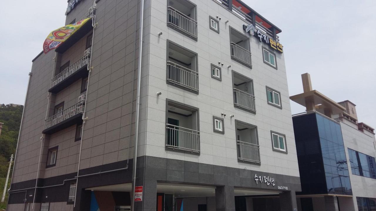 B&B Yeosu - Suzy Pension - Bed and Breakfast Yeosu