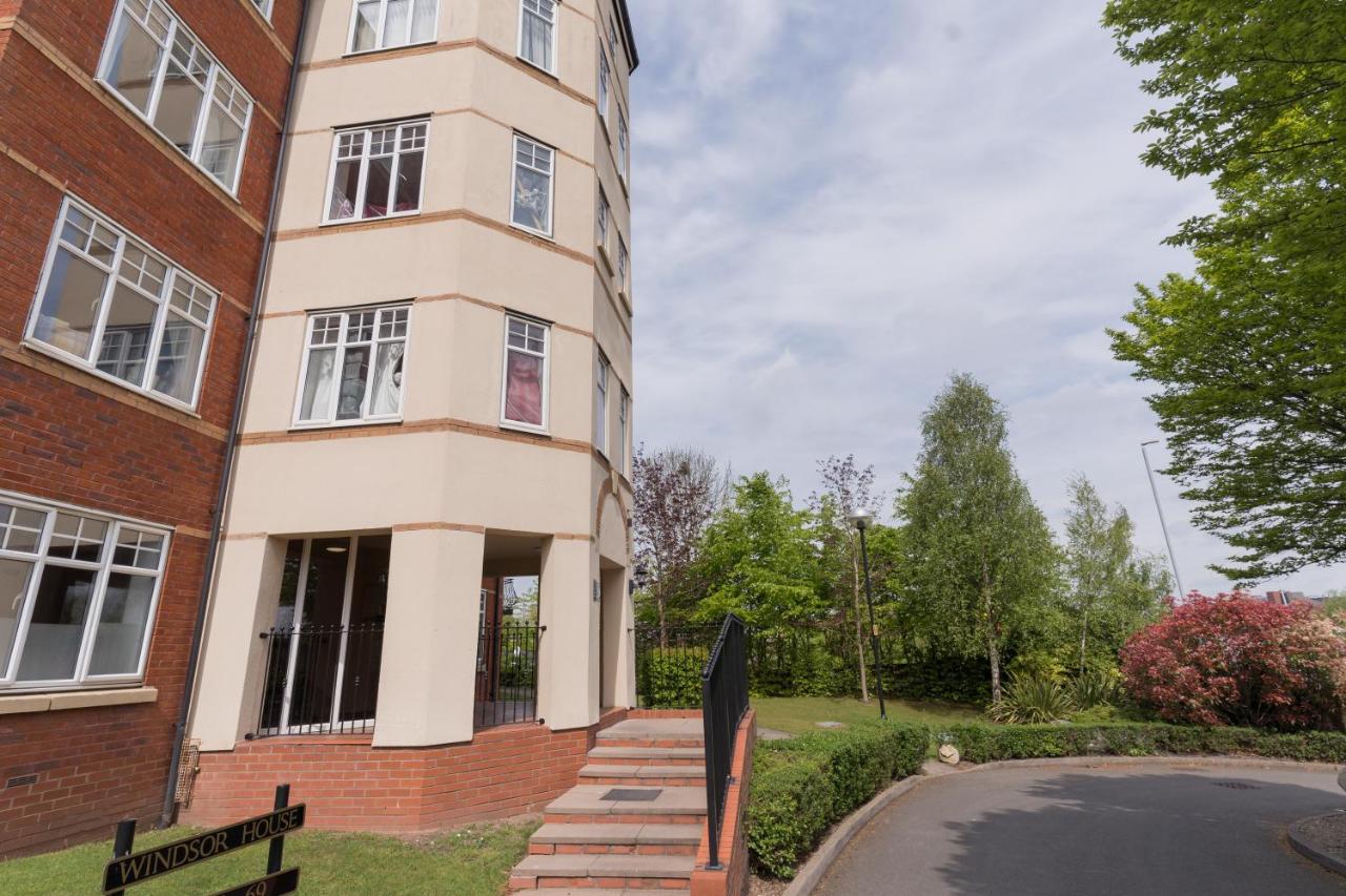 Parking! City Centre Premium Sleeps 4 NEW - B&B