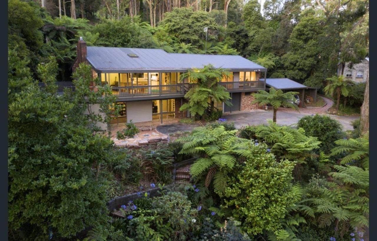 Forest Hideaway - with Sauna - B&B