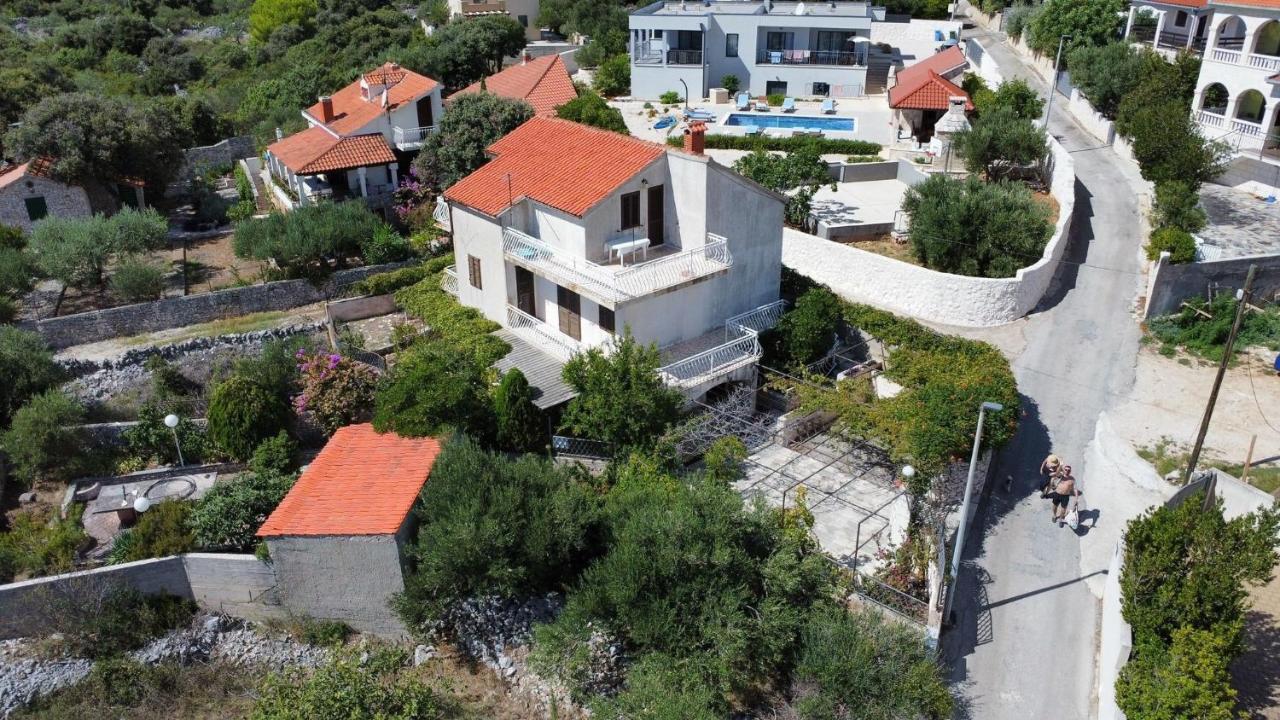 Apartments by the sea Cove Ostricka luka, Rogoznica - 24361 - Chambres d'hôtes Rogoznica