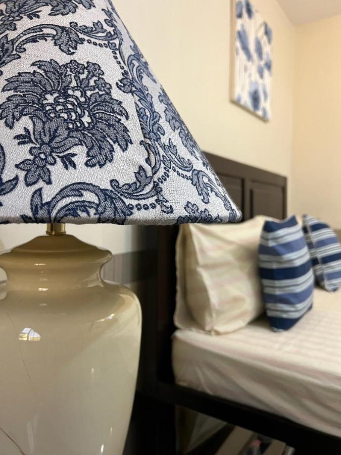 Habitación con cama grande 