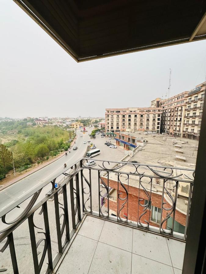 Luxury and Cozy 1 Bed Apartment Bahria Town Rawalpindi - B&B