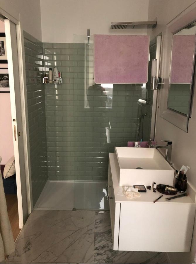 La casa di Nina in Via Veneto - Ferienwohnung