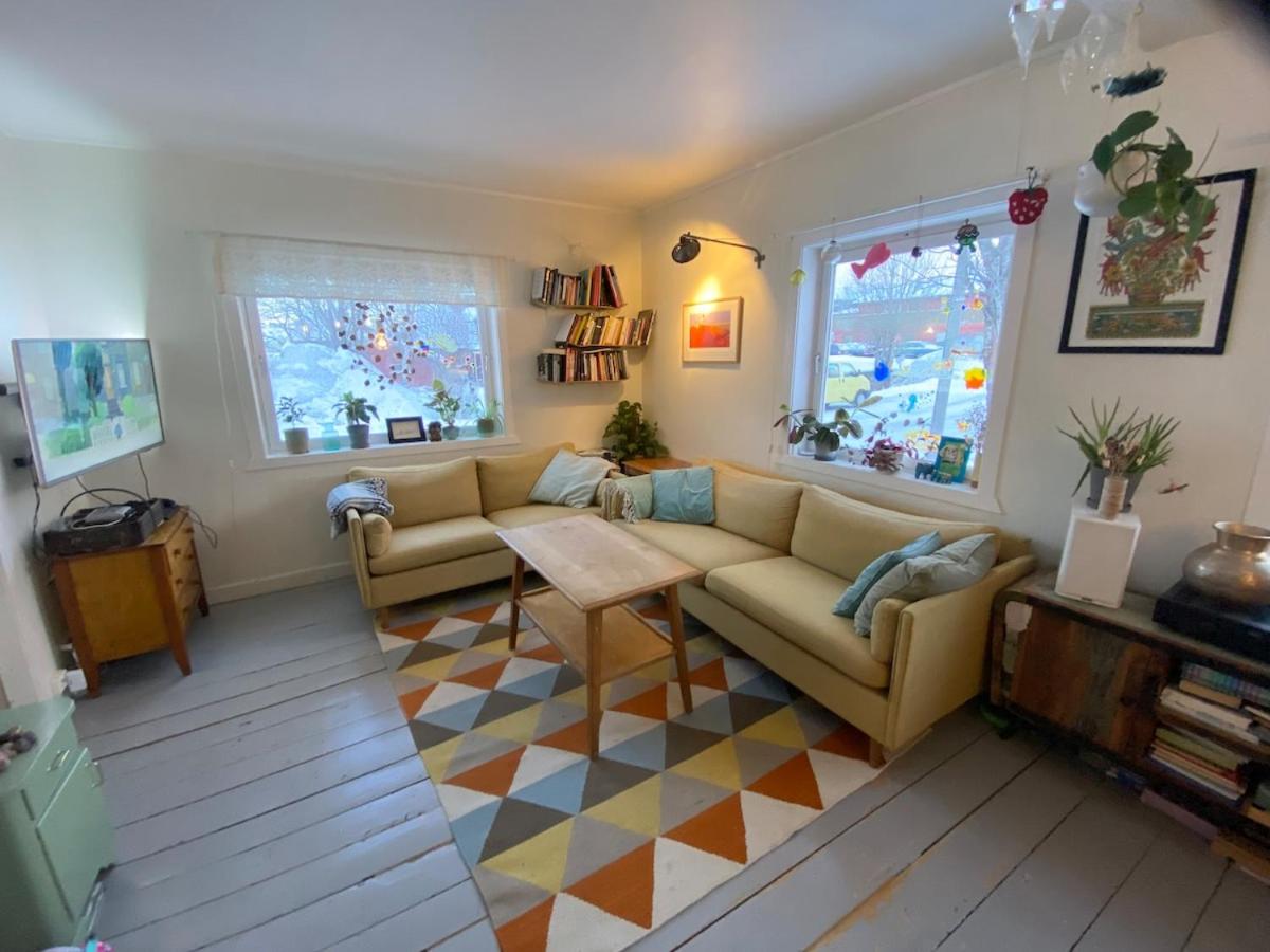 Hus i Kabelvåg sentrum - B&B