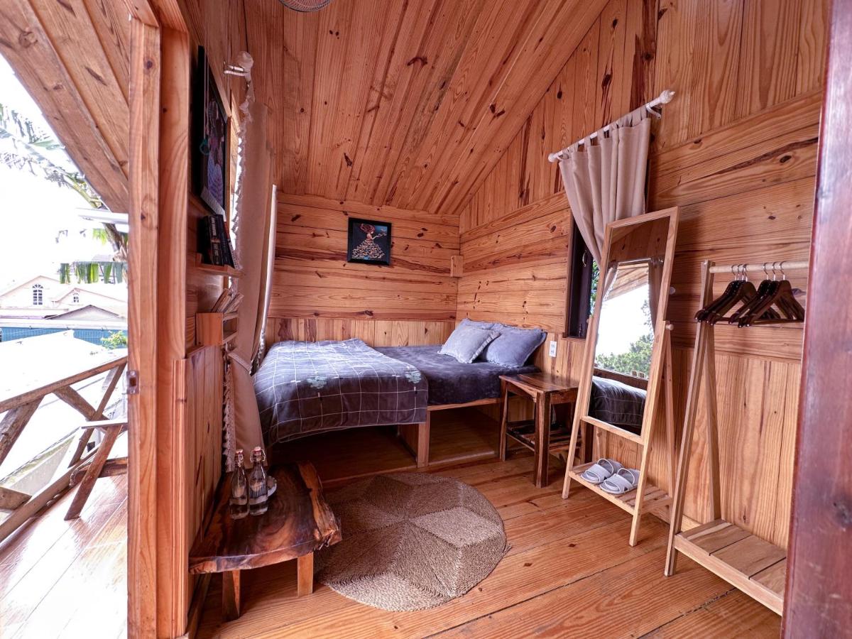 Deluxe Bungalow