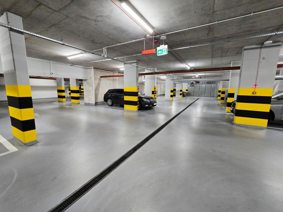 Myśliwska Solar Garden Premium Apartment Wawelofts - free Garage - Chambres d'hôtes Cracovie